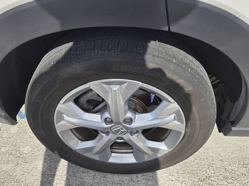 Used 2025 Honda HR-V LX image 5