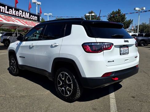 Certified 2024 Jeep Compass Trailhawk image 6
