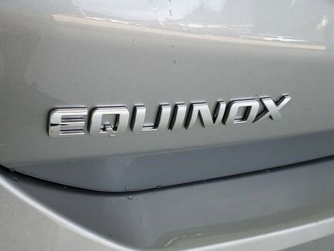 Used 2023 Chevrolet Equinox LT FWD image 8