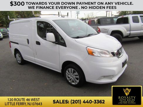 Used 2019 Nissan NV200 SV w/ Navigation Package image 9