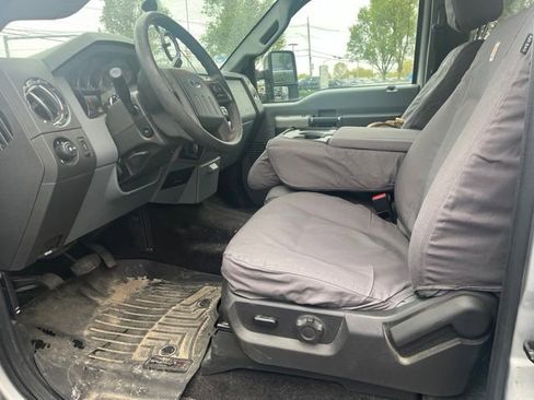 Used 2016 Ford F350 XLT AWD/4WD image 2