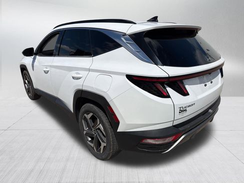 Used 2022 Hyundai Tucson Limited AWD/4WD image 2