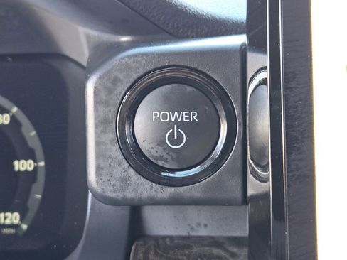 Certified 2025 Toyota Tacoma Limited image 23