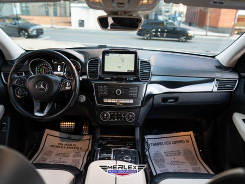 Used 2018 Mercedes-Benz GLE 43 AMG 4MATIC image 14