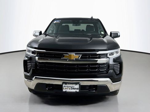 Used 2023 Chevrolet Silverado 1500 LT AWD/4WD image 7