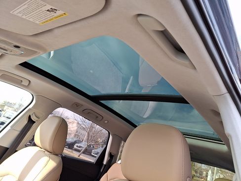 Used 2025 Audi Q7 3.0T Prestige w/ Prestige Package image 15