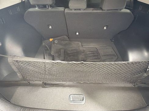 Used 2025 Kia Sportage LX image 25