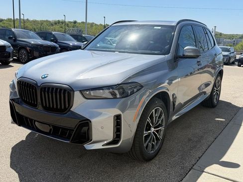 Used 2026 BMW X5 xDrive40i AWD/4WD image 8