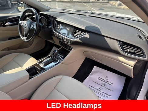 Used 2018 Buick Regal Essence w/ Driver Confidence Package #1 FWD image 23