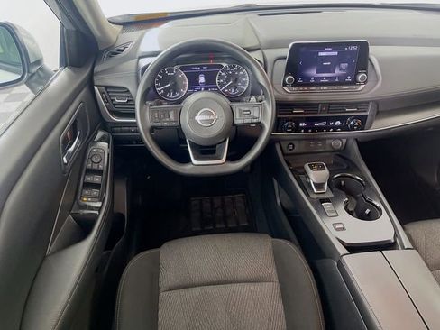 Used 2024 Nissan Rogue SV image 21