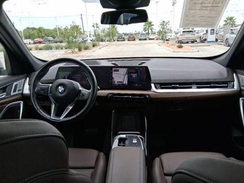 Used 2023 BMW X1 xDrive28i w/ Premium Package AWD/4WD image 10
