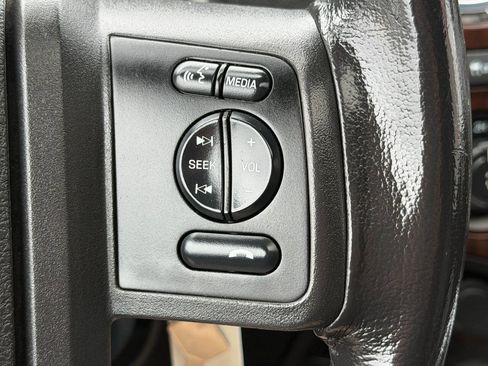 Used 2013 Ford F250 Lariat w/ Lariat Chrome Pkg image 35