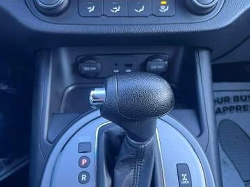 Used 2015 Kia Sportage LX image 10