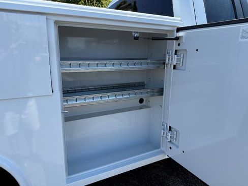 New 2025 Ford F350 XL w/ XL Chrome Package image 12