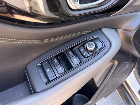 Used 2025 Subaru Outback Onyx Edition XT AWD/4WD image 18