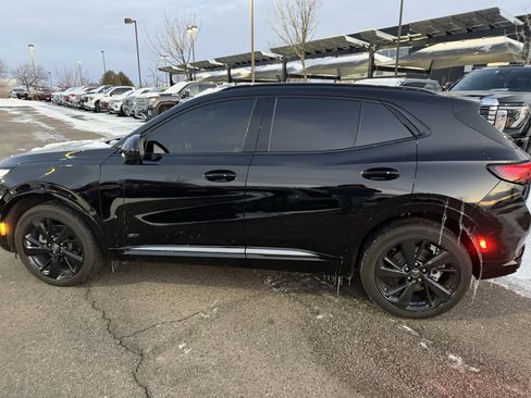 Used 2025 Buick Envision Sport Touring image 2