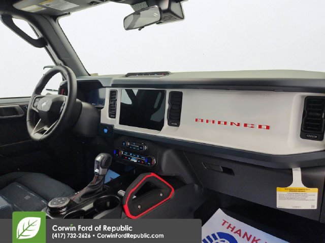 New 2026 Ford Bronco Heritage Edition AWD/4WD image 33