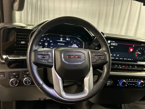 Used 2022 GMC Sierra 1500 Elevation image 15