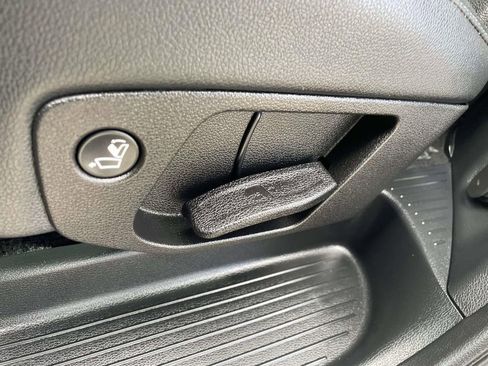 Used 2022 Kia Telluride EX w/ EX Premium Package image 22