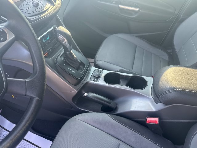 Used 2016 Ford Escape SE w/ Equipment Group 201A AWD/4WD image 25