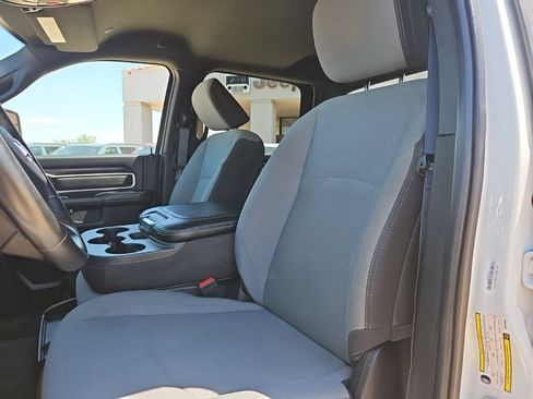 Used 2024 RAM 2500 Big Horn AWD/4WD image 14