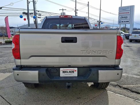 Used 2018 Toyota Tundra SR5 image 22