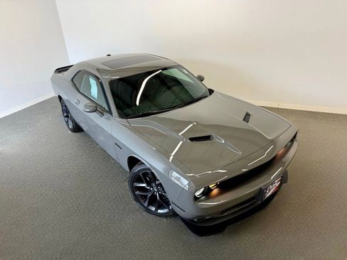 Used 2023 Dodge Challenger SXT w/ Blacktop Package image 2