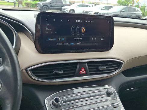 Certified 2021 Hyundai Santa Fe Limited AWD/4WD image 17