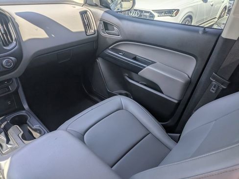 Used 2018 Chevrolet Colorado W/T w/ WT Convenience Package RWD image 31