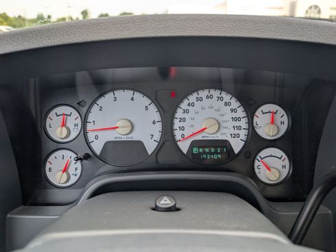 Used 2007 Dodge Ram 1500 Truck SLT RWD image 19