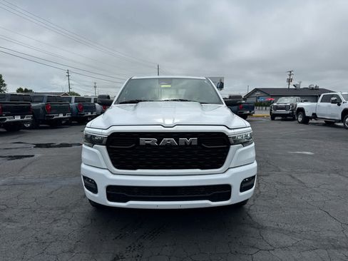 Used 2025 RAM 1500 Big Horn AWD/4WD image 8