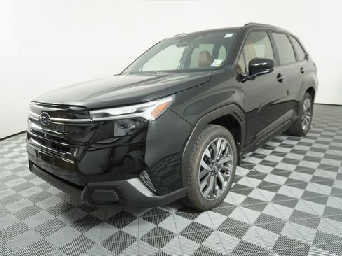 New 2025 Subaru Forester Touring image 3
