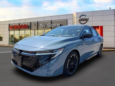 New 2026 Nissan Sentra SR w/ SR Premium Package image 2