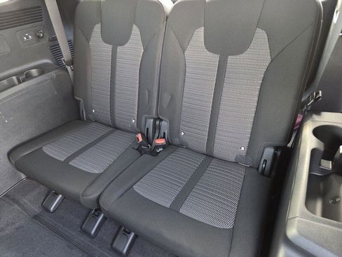 New 2026 Kia Sorento LX image 8