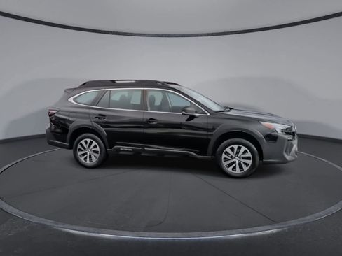 Certified 2023 Subaru Outback image 9