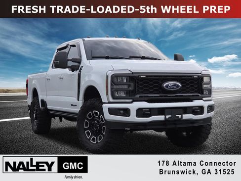 Used 2023 Ford F350 XLT w/ XLT Premium Package AWD/4WD image 1