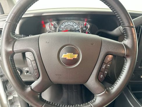 Used 2022 Chevrolet Express 2500 w/ Driver Convenience Package RWD image 19