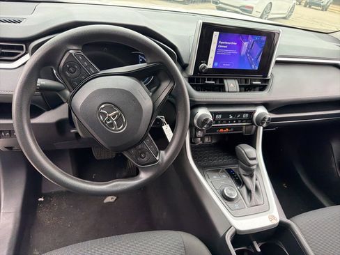 Used 2025 Toyota RAV4 LE image 11