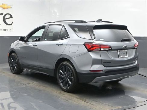 Used 2024 Chevrolet Equinox RS image 42