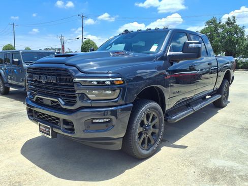 New 2026 RAM 2500 Laramie w/ Night Edition AWD/4WD image 3