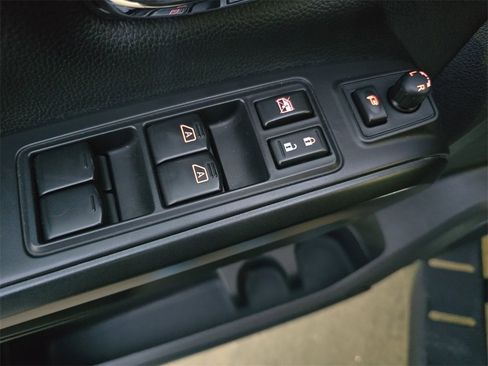 Used 2023 Nissan Titan PRO-4X w/ Pro-4x Convenience Package image 28