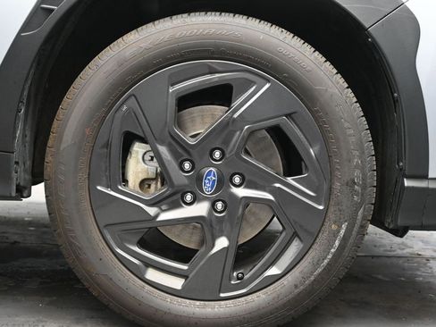 Certified 2025 Subaru Crosstrek 2.5i Sport AWD/4WD image 10