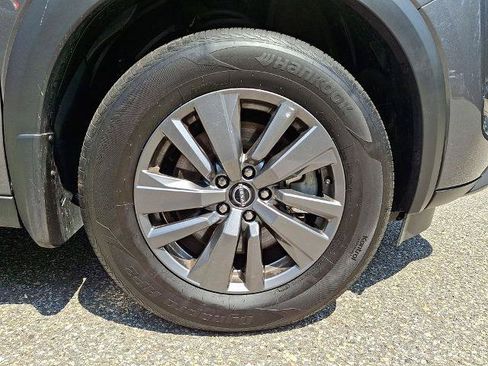 Certified 2025 Nissan Pathfinder S AWD/4WD image 10