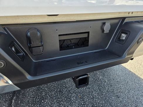 Used 2023 Ford F150 XL w/ XL Chrome Appearance Package AWD/4WD image 17