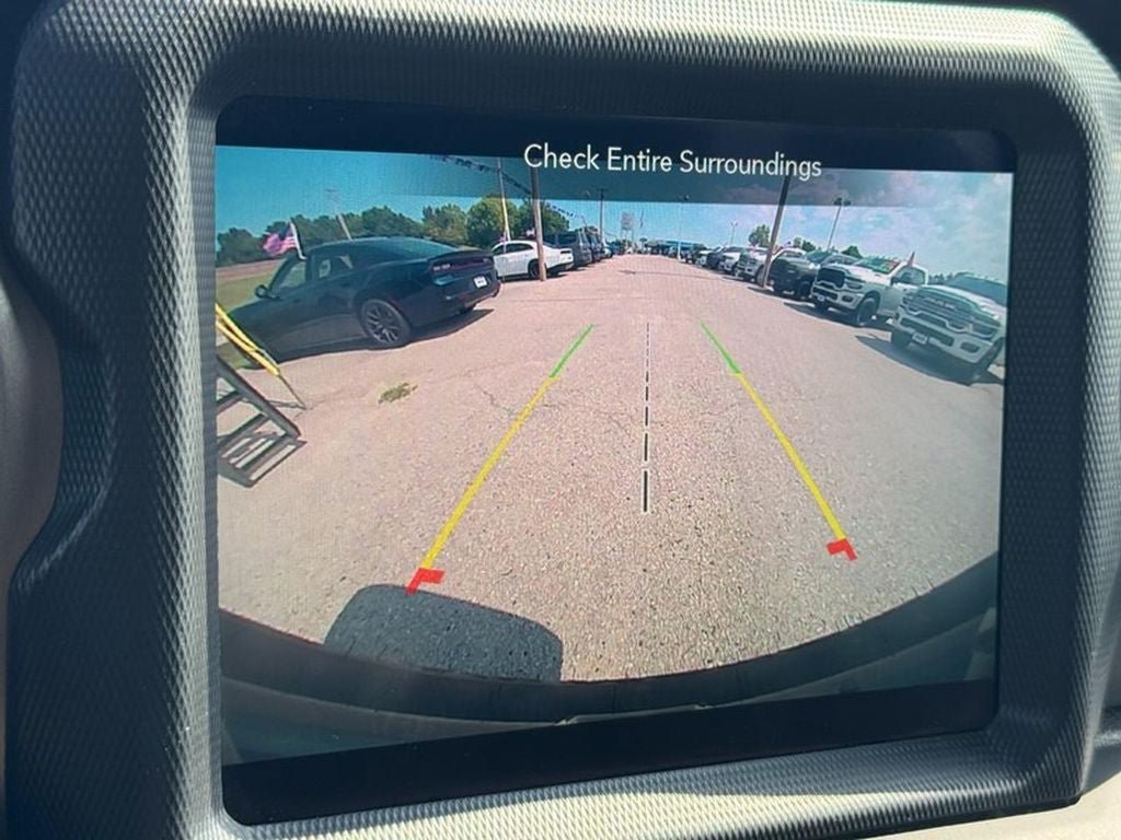 Used 2023 Jeep Wrangler Unlimited Sport AWD/4WD image 27