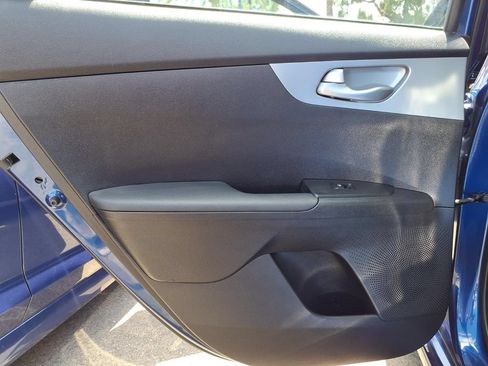 Certified 2023 Kia Forte LXS w/ LXS Technology Package FWD image 22