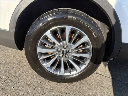 Certified 2023 Lincoln Nautilus Standard w/ Premium Package image 32