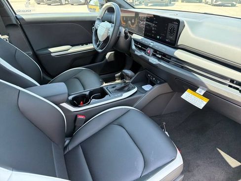 New 2026 Kia K4 GT-Line FWD image 22