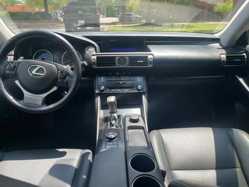 Used 2014 Lexus IS 250 RWD image 15