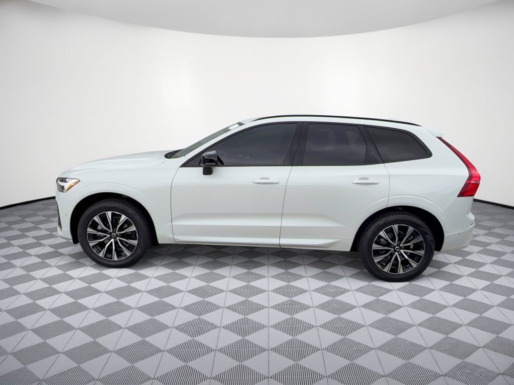 Used 2025 Volvo XC60 B5 Plus w/ Protection Package Premier AWD/4WD image 2